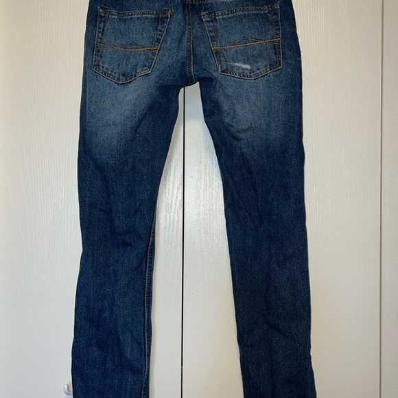 Aeropostale Slim Straight Distressed Jeans - Picture 5 of 9